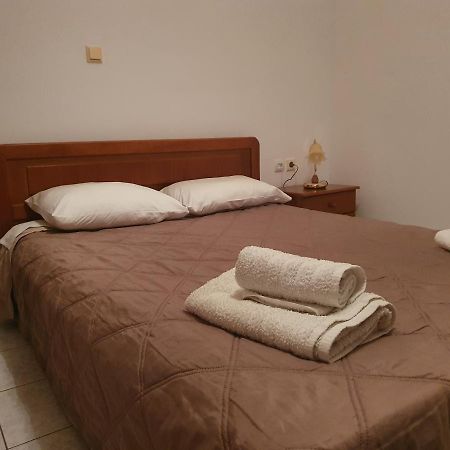 Soullas Apart -Ελλαδα- Apartment Ermoupoli Exterior foto