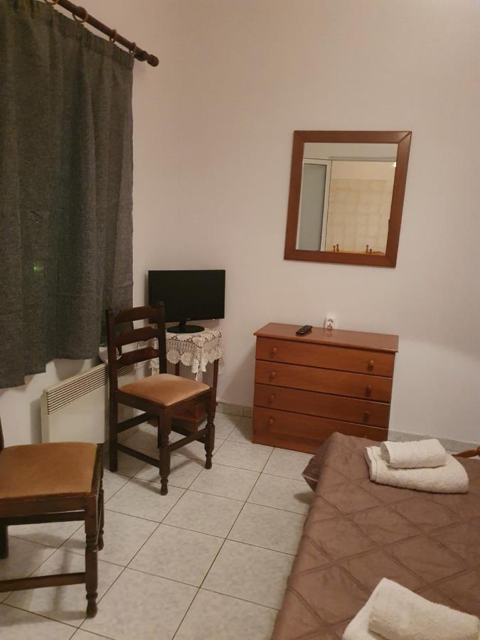 Soullas Apart -Ελλαδα- Apartment Ermoupoli Exterior foto